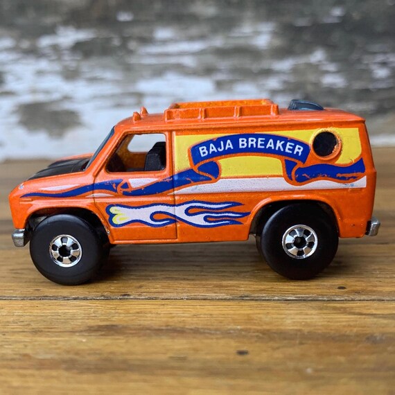 1977 Hot Wheels Baja Breaker Van - Orange - Goodyear Real Riders