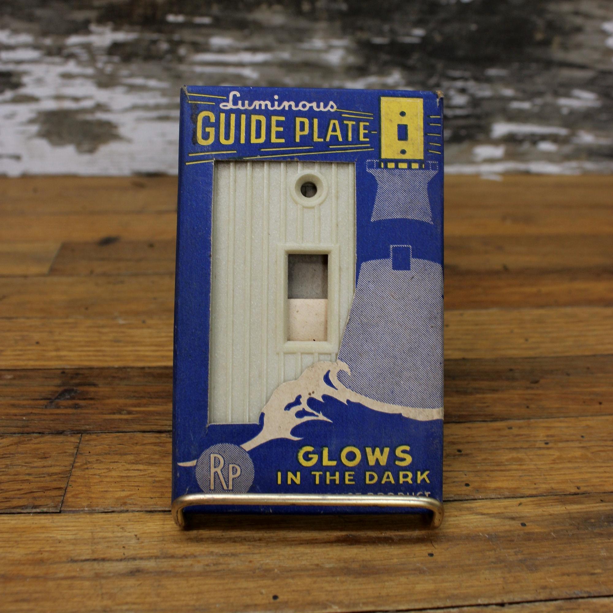 Glow in the Dark Light Switch covers - Green glow (4