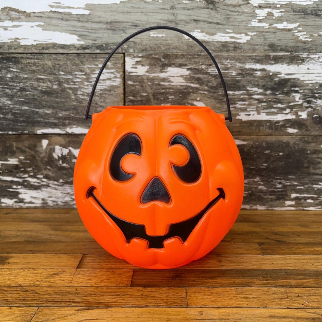 Vintage 1990s Blow Mold Goofy Jack O Lantern Pumpkin Trick or Treat ...