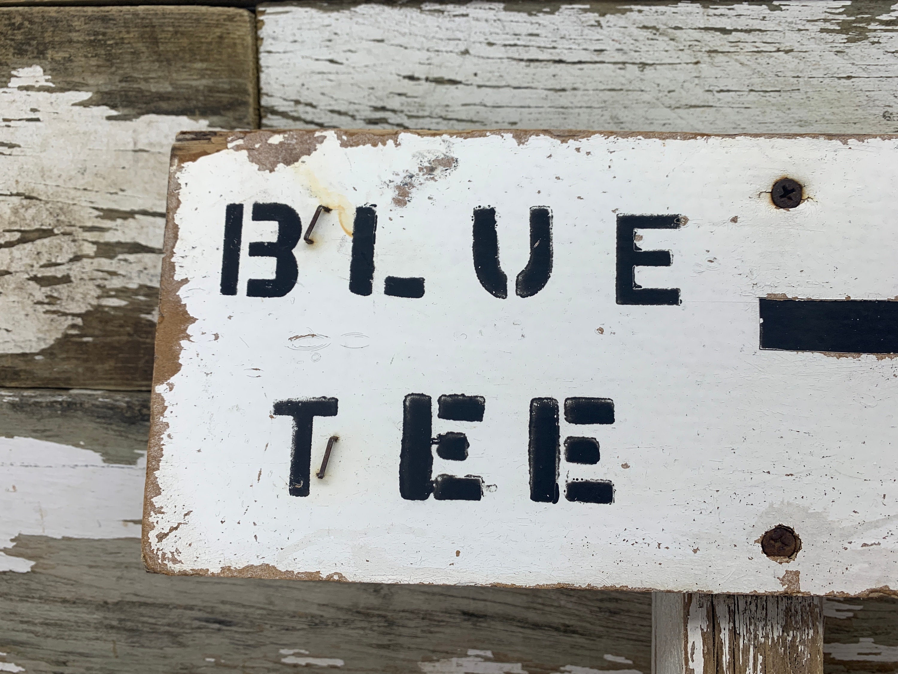 ヴィンテージ木製「ブルーティー」ゴルフコース看板（金属杭付き