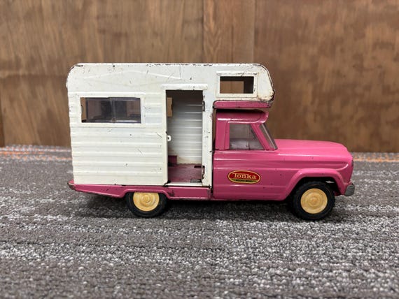 Tonka トンカ ウィネベーゴ インディアン キャンピングカー 1970年代