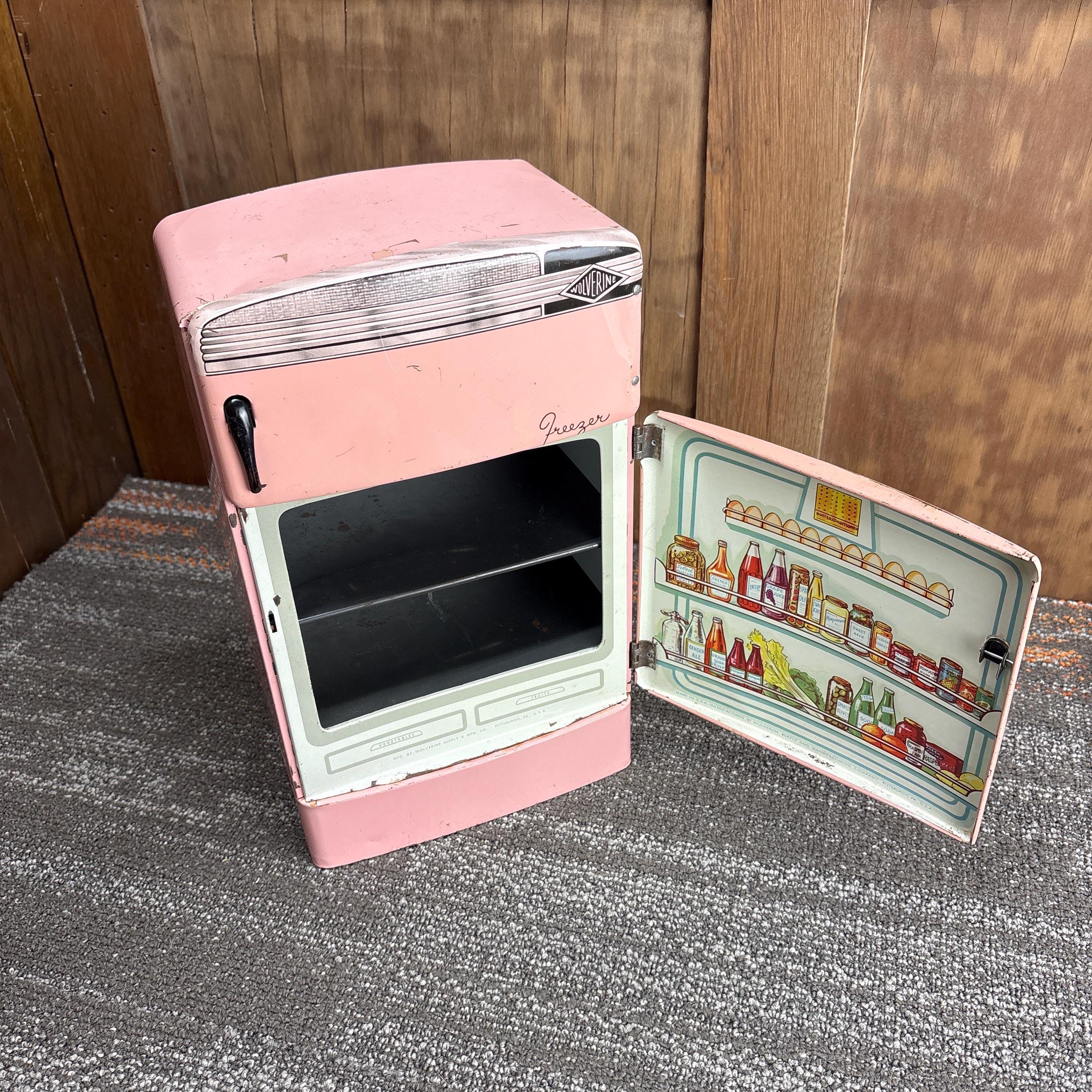 Wolverine Toy Fridge - Etsy