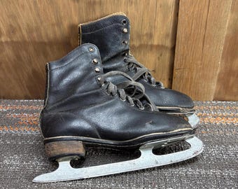 Junior Shamrock Antique Ice Skates - Tempered Steel Made in Canada