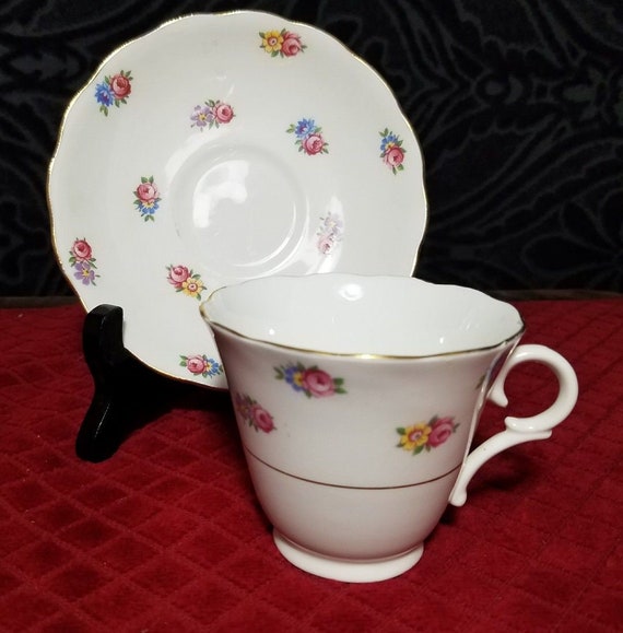 Colclough Bone China Tea Cup Saucer Pink Roses Floral Gold Rim