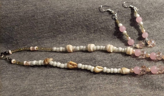 Necklace set vintage pink and white beads and cry… - image 9