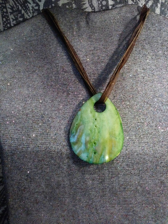Abalone pendent large vintage 1980s