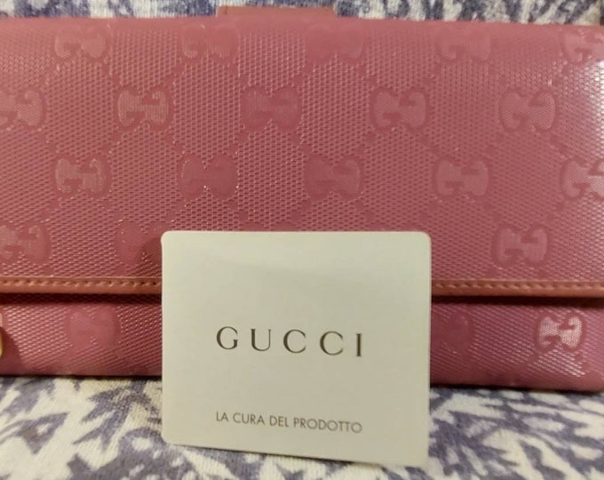 GUCCISSIMA GG Pink mauve Gucci wallet