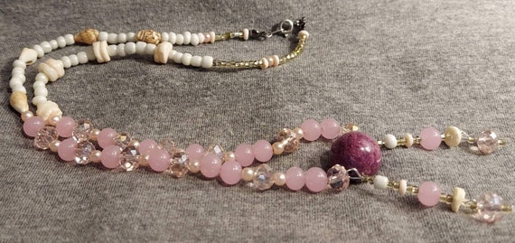 Necklace set vintage pink and white beads and cry… - image 7