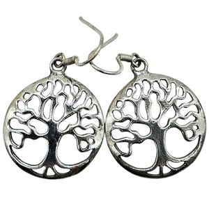 Pendientes Árbol de la Vida, Plata de Ley, Representa crecimiento personal, singularidad, fuerza y belleza, conocimiento, sabiduría, nuevas experiencias