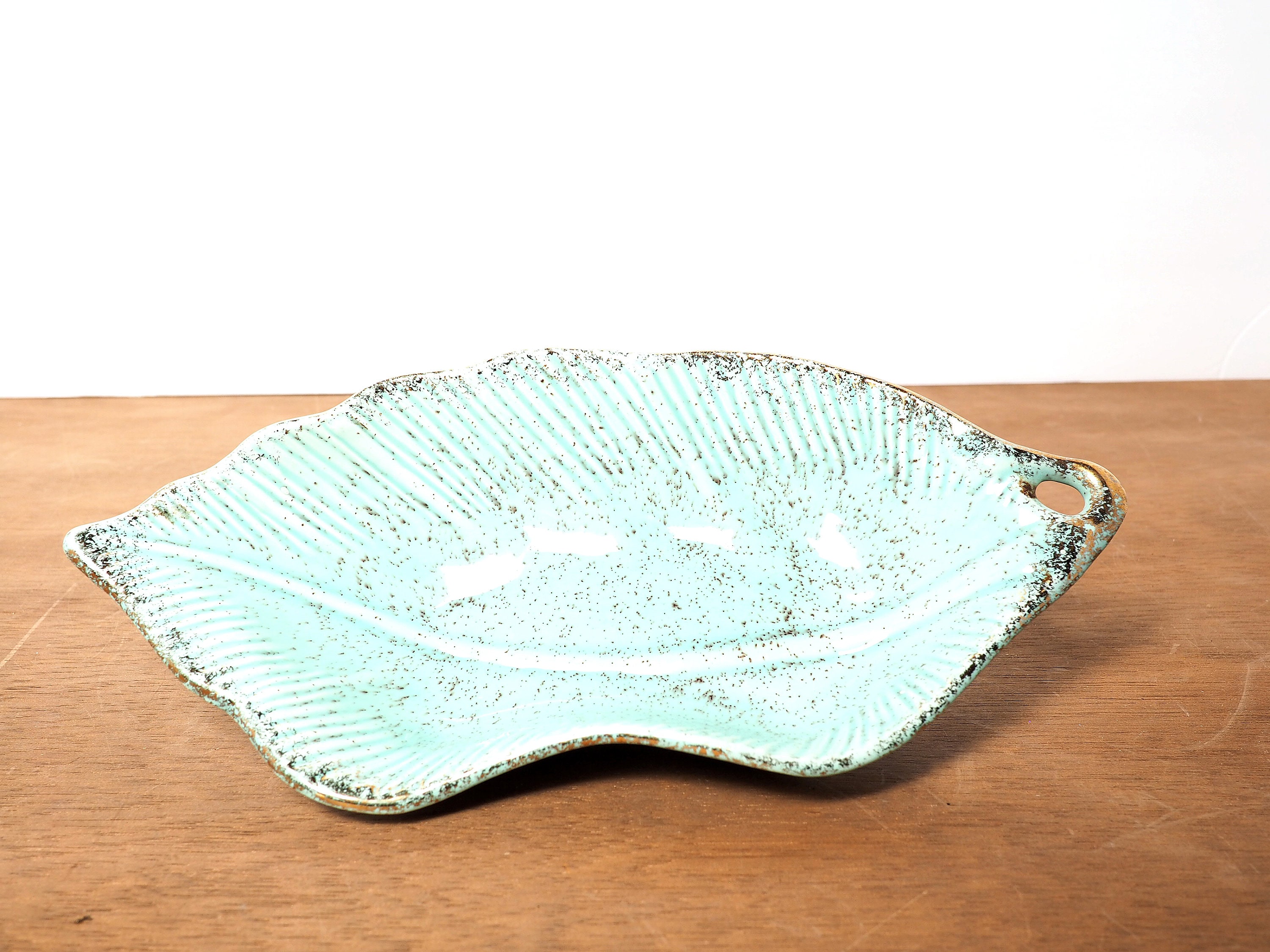California Original Pottery Leaf Tray - Etsy