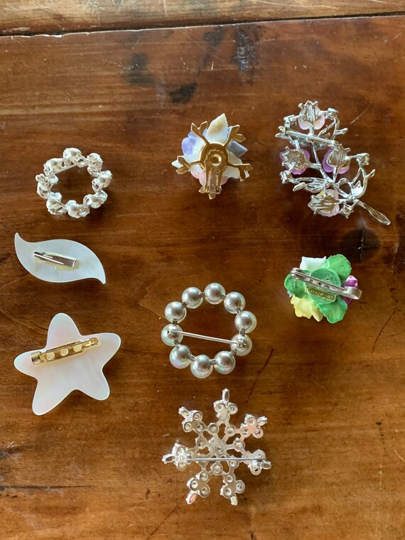 Assorted VINTAGE brooch pin LOT rhinestone Aurora - image 6