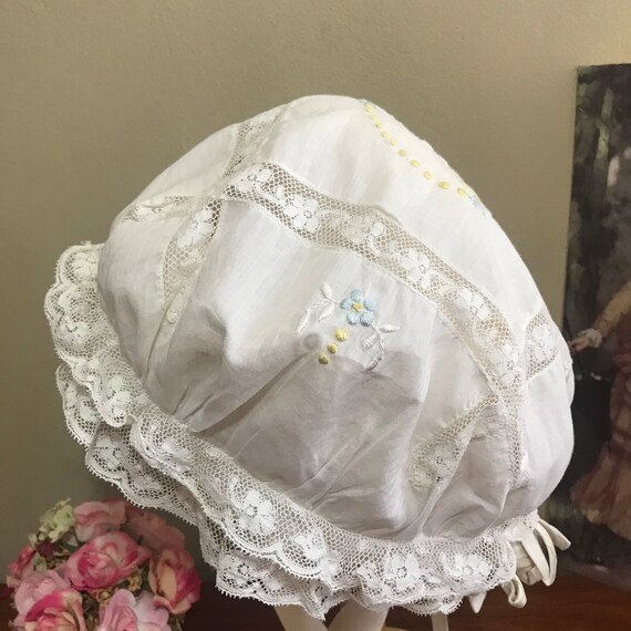Bonnet au tricot pour bébé, layette vintage année 1950/knit hat for