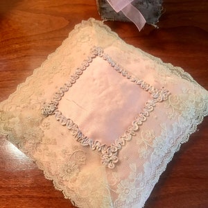 Antique Vintage French Satin and Lace Sachet , Textile , Linen
