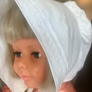 Antique Childs Bonnet, Sunbonnet , Handmaiden Bonnet