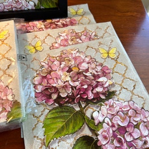 Beautiful Hydrangea Floral Set (4)  IHR Decoupage Napkin , Crafting Paper , Made in Germany
