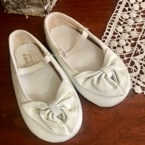 Vintage 1990’s Baby Deer Leather Ballet Flats, Baby shoes