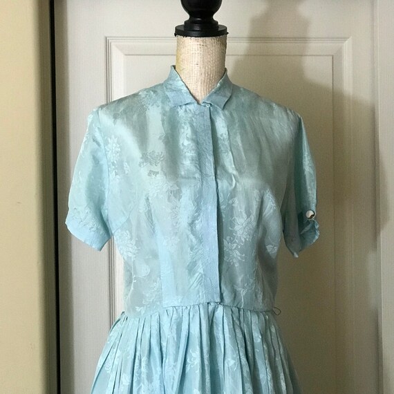 Vintage 1950/60 Silk like imprint Woman’s Dress, … - image 2