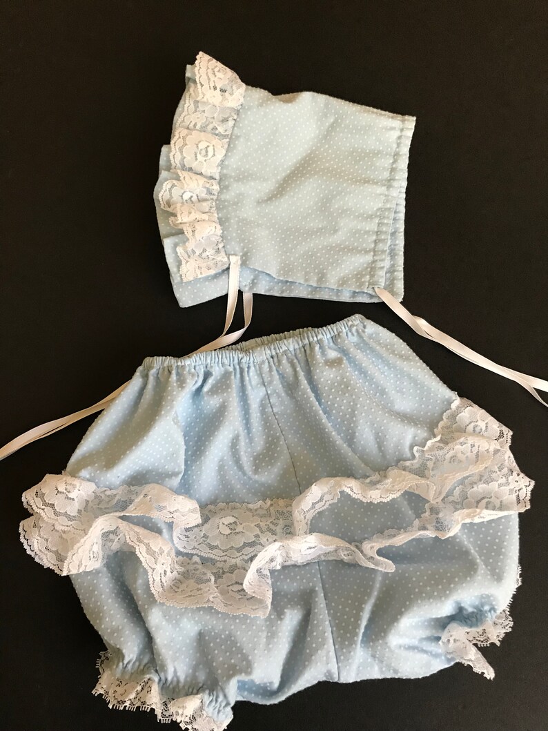 Vintage Swiss Dot Baby bloomer and bonnet Set