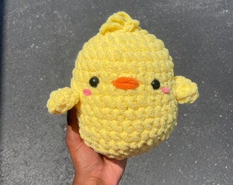 Crochet chick plush