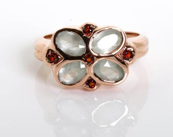 Aquamarine Flower Ring - Gold Gemstone Ring - Aquamarine Jewelry - Garnet and Aquamarine Ring - Flower Vintage Rose gold Ring - Unique Ring