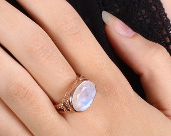 Oval Moonstone Ring - Vintage Cocktail Moonstone Ring - October Birthstone Ring - Moonstone Jewelry - Rainbow Ring - Moonstone and Garnet