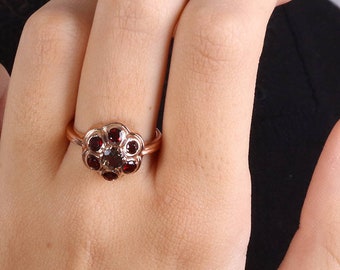 Gold Flower Ring - Small Garnet Ring - Minimalist Ring - Garnet Floral Ring - Rose Gold Ring - Ring with Garnet - Birthday Gift for Her