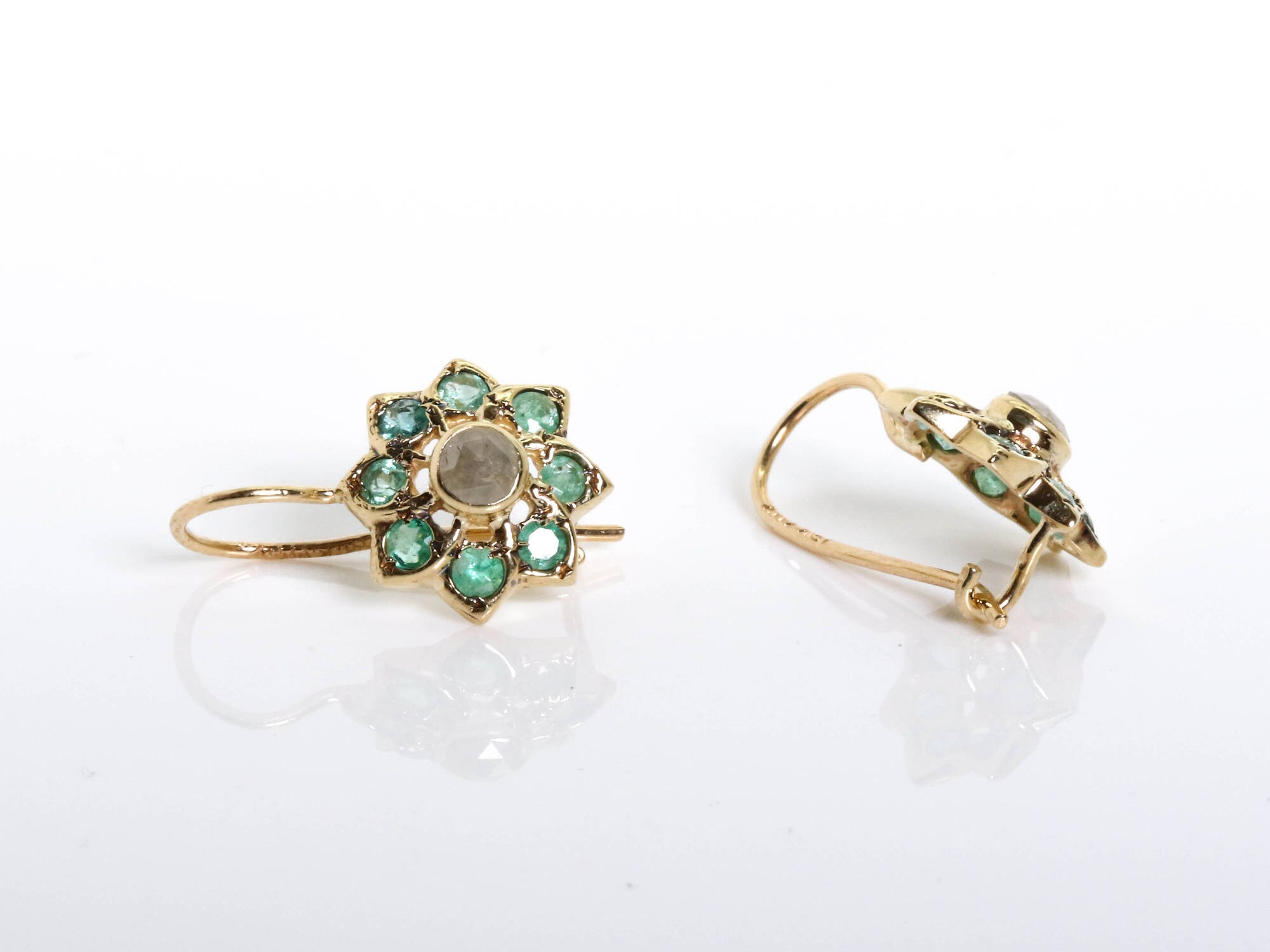 Diamant en Emerald Flower Earring - Vintage Earring - Rose Cut Diamonds Oorbellen - Victoriaanse Emerald Oorbellen - Floral Design Oorbellen