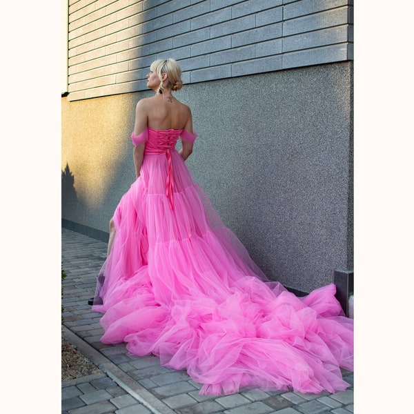 Tulle dress Long tulle dress with train Pink tulle dress Tulle gown Photoshoot dress Fluffy dress Long dress with train Photoshoot gown