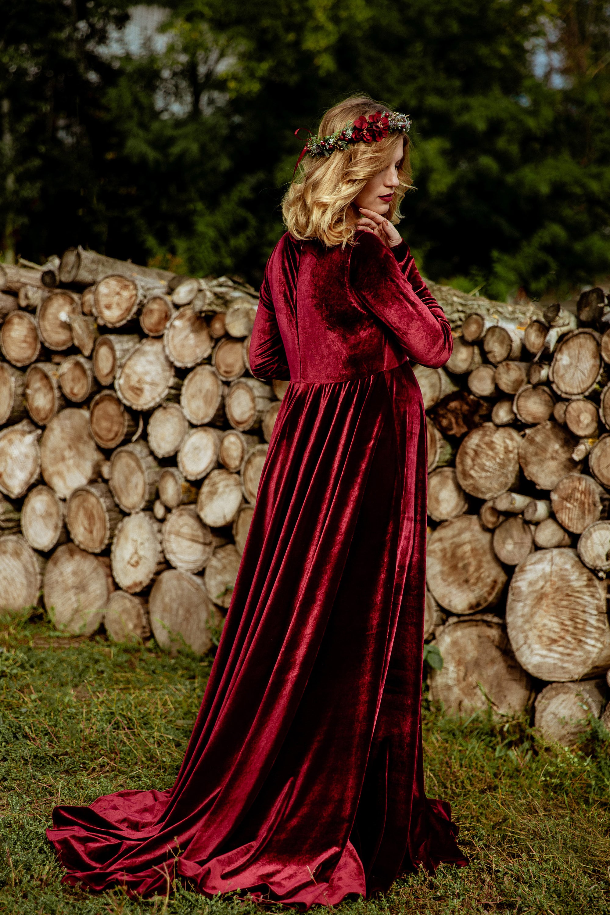 burgundy velvet maternity dress Grey Vertical Stripes Winter Bodycon Belted-Dress – Crimsoune Club main image 0