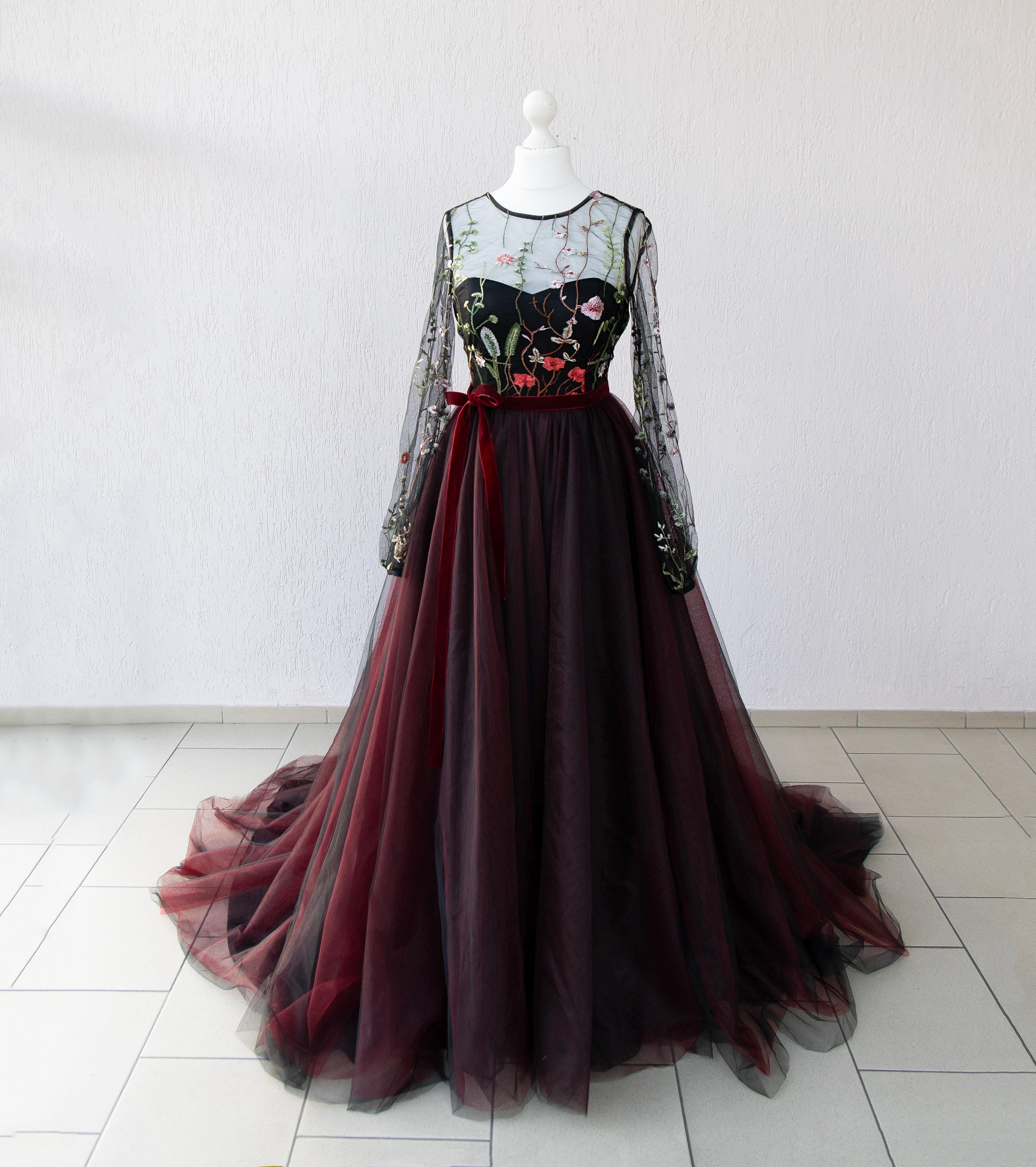Black Ombre Tulle Wedding Dress: Gothic Bridal Gown with Velvet Belt Black Ombre Tulle Wedding Dress: Gothic Bridal Gown with Velvet Belt