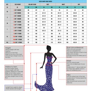 以下が含まれることがあります： 大人のためのドレスのサイズチャートで、インチとセンチメートルで測定されています。チャートには、バスト、ウエスト、ヒップ、そしてホローからヘムまでのサイズが含まれています。チャートには、ドレスを着た女性のシルエットも含まれています。