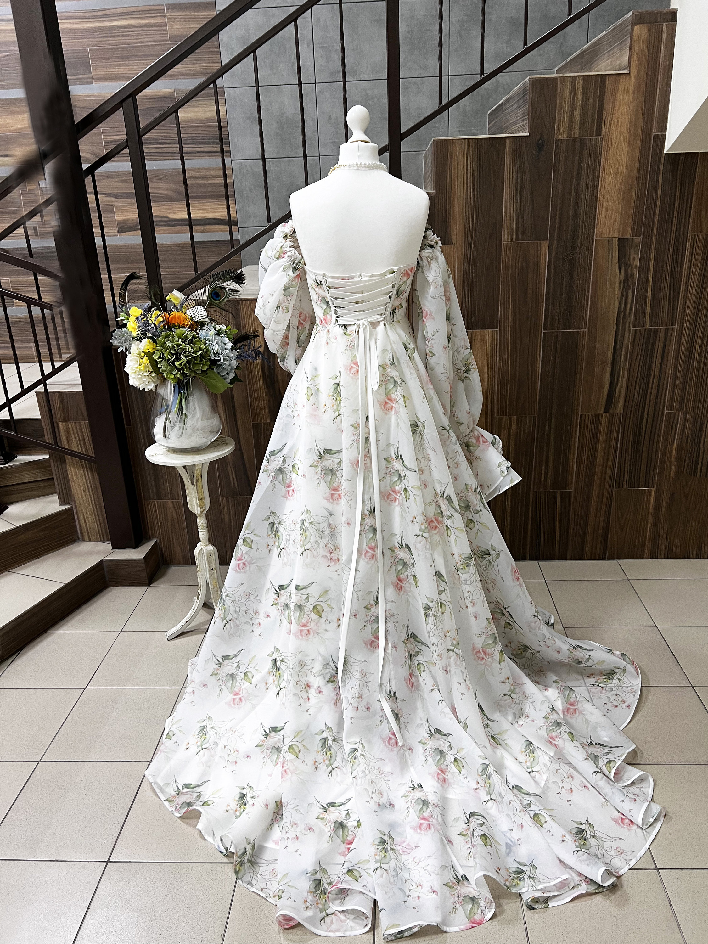 Floral Organza Corset Dress: Women's Party Evening Gown Floral Organza Corset Dress: Women's Party Evening Gown