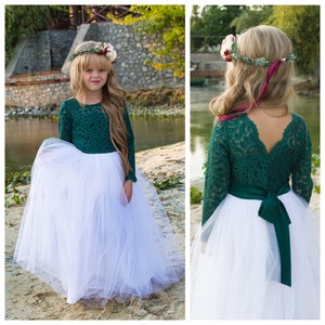 Long sleeve flower girl dress Emerald flower girl dress Emerald lace flower girl dress Flower girl lace dress Green flower girl dress