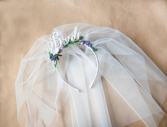 Hen Night Veil On Headband Adult White Hen Night Veil On Headband Adult White