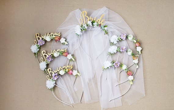 Gold Bride Headband With White Veil: Bachelorette Party  display picture 1