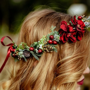 Winter hair crown Winter hair wreath Winter bridal crown Winter wedding crown Woodland hair crown Forest crown Red hair wreath Woodland image 2