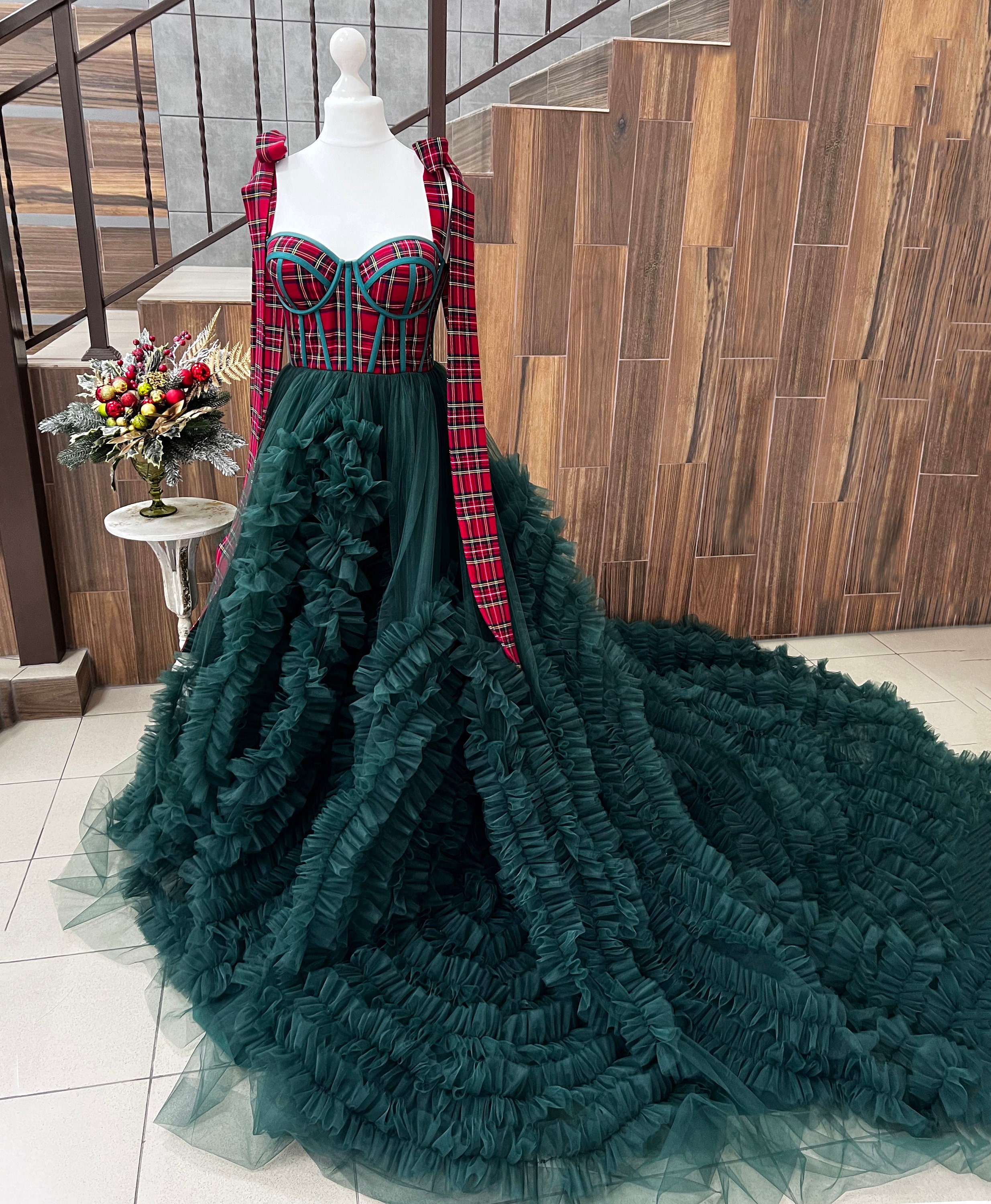 green emerald velvet dress Kids Plaid Dress with Bolero: Red and Green for Christmas 3T US Numeric