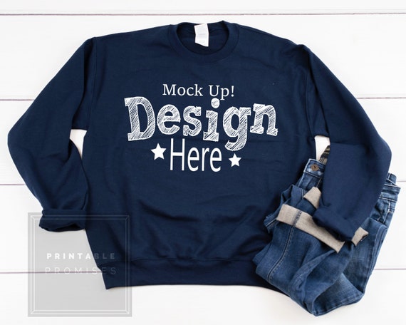 navy sweatshirt outfit