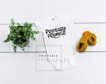 Weißer Gerber Bodysuit Mockup, Baby Shirt Display (JPEG)