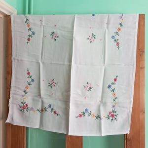 Vintage Cotton tablecloth With Hand Embroidered Flowers 29 X 31.5&quot;