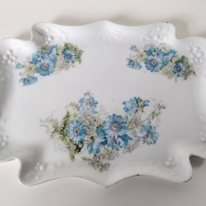 Tocador vintage de porcelana estilo art nouveau con bandeja y flores azules, 26,5 x 19 cm