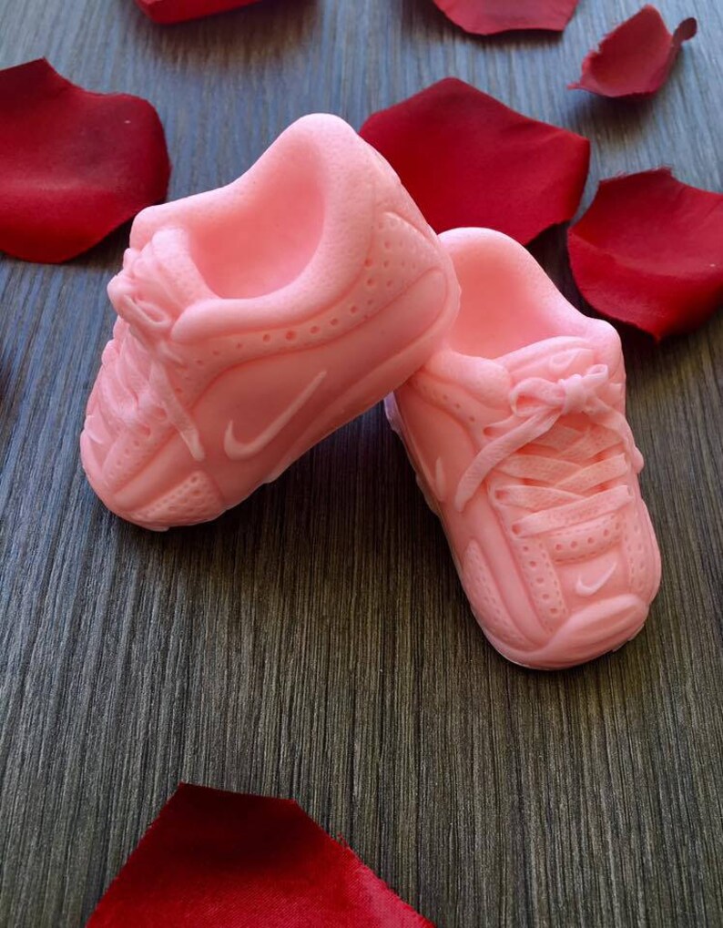 A Pair Of Nike Sneakers Baby Shower Soap Favors Nike Bootie Etsy A Pair Of Nike Sneakers Baby Shower Soap Favors Nike Bootie Etsy