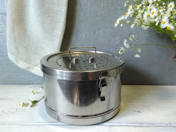 Large tin on sale containers with lids