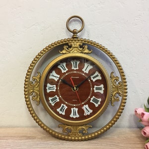 Vintage Jantar Wall Clock: USSR Electronic Clock, Rustic Decor