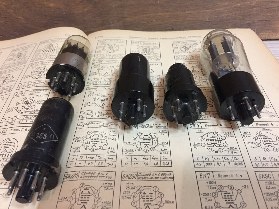 Old Radio Tubes, Vintage, a Set of Radio Tubes 5 Pieces, Steampunk