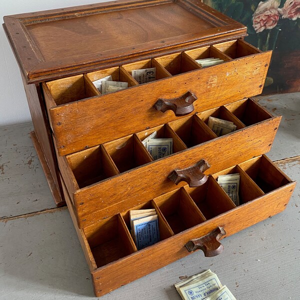 Meuble de métier à tiroirs ancien, rangement bureau en bois, petit cabinet, rangement vintage
