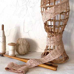 Old lace, lace braid, bobbin lace, wedding decor, old pink lace, wedding