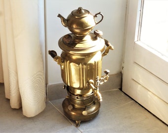 Brass samovar, brass tea samovar kettle, decorative brass samovar, brass tea waitress, decorative brass home gift, retro kitchen decor brass