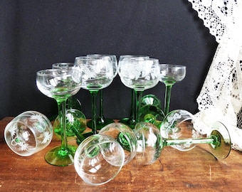 CHOICE : 6 white wine glasses, Alsace wine glasses, green stemmed glasses, antique wine glasses, table accessories, French glasses bistro.