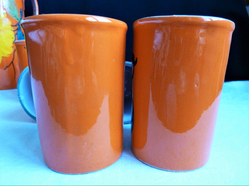 Geëmailleerd aardewerk orangeade servies, sinaasappelsap servies, Vallauris kunstkeramiek aardewerk, Frans tafelkeramiek geschenk. afbeelding 8